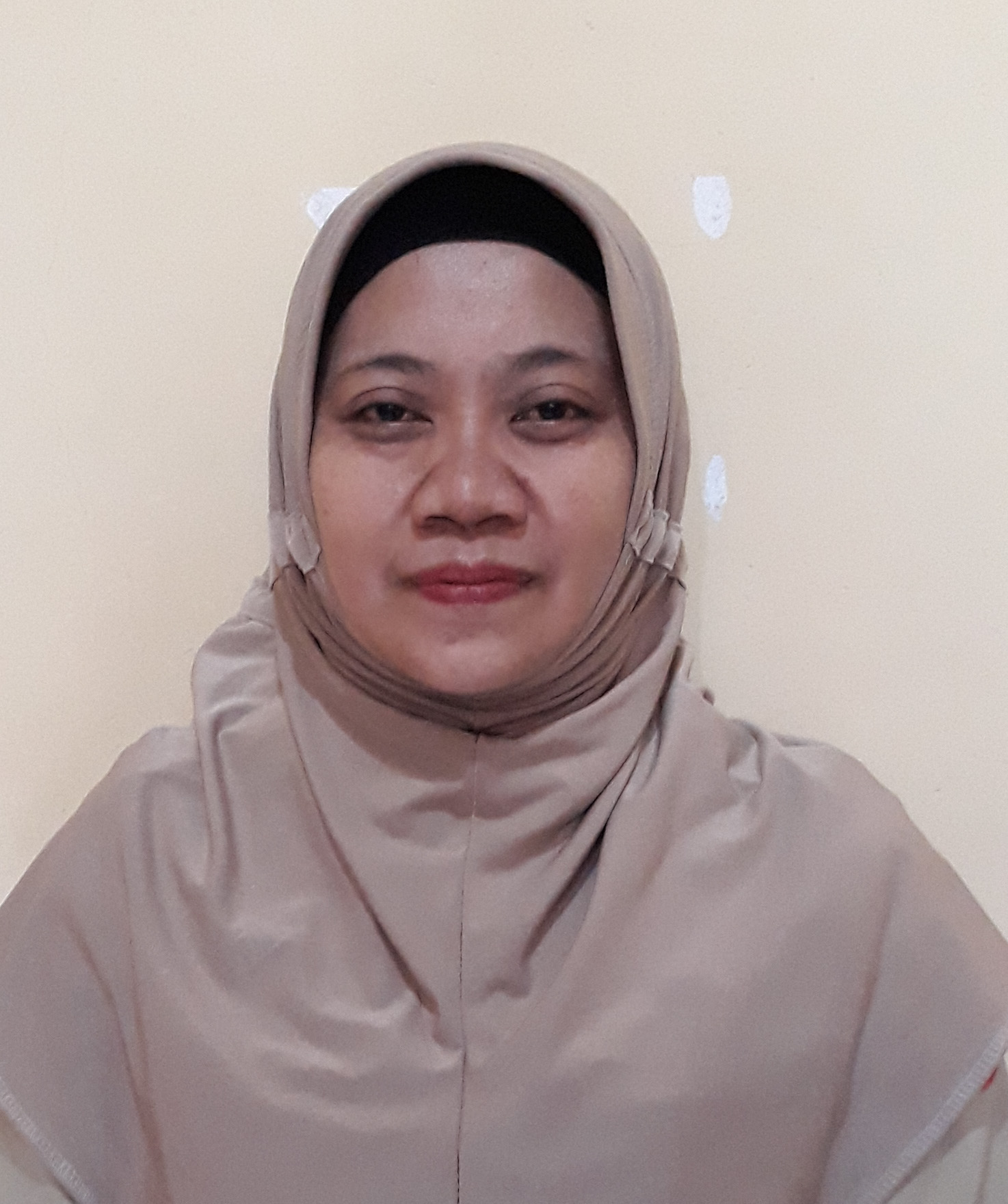 SULASTERI LARAS PONTOH