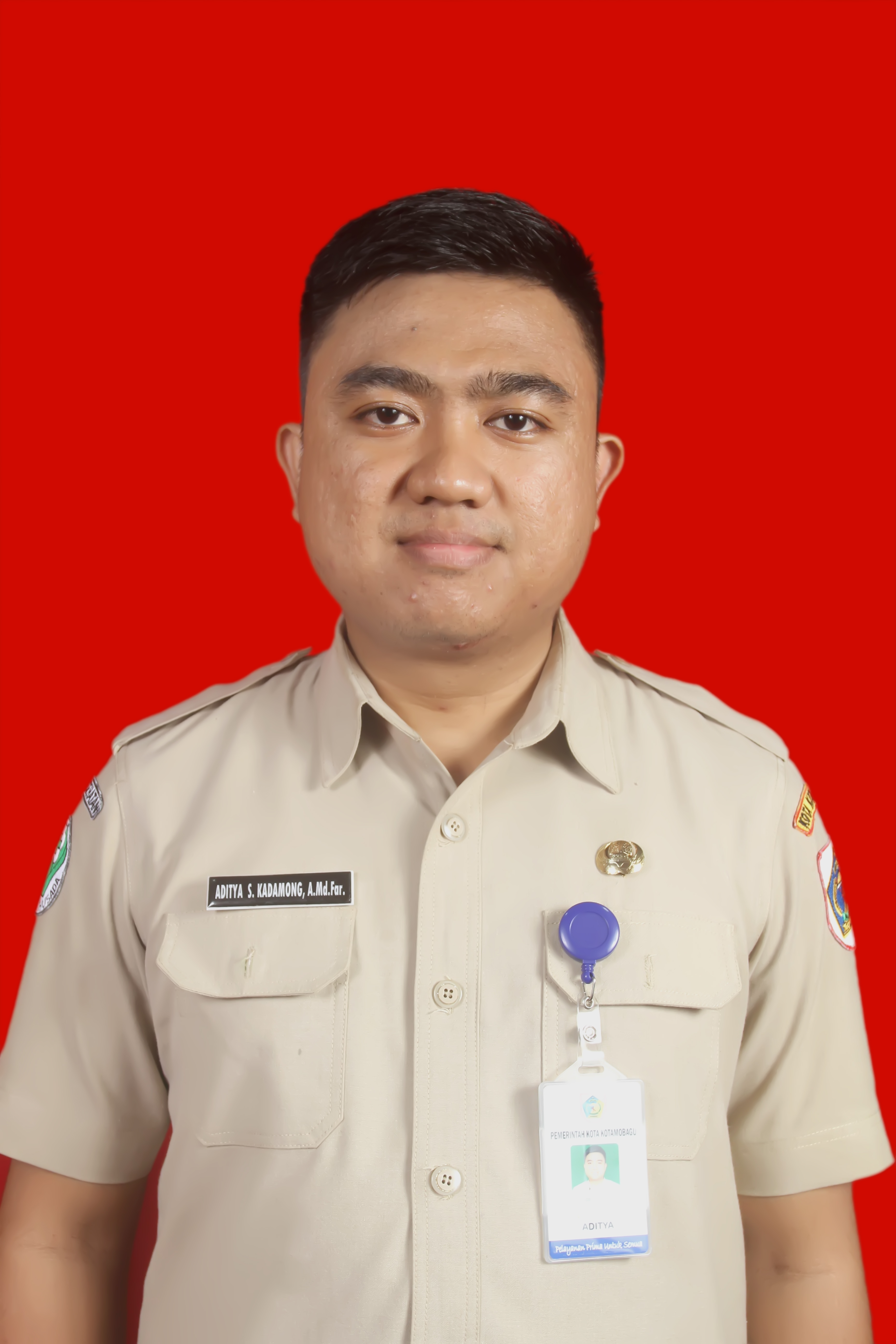 ADITYA SAPUTRA KADAMONG
