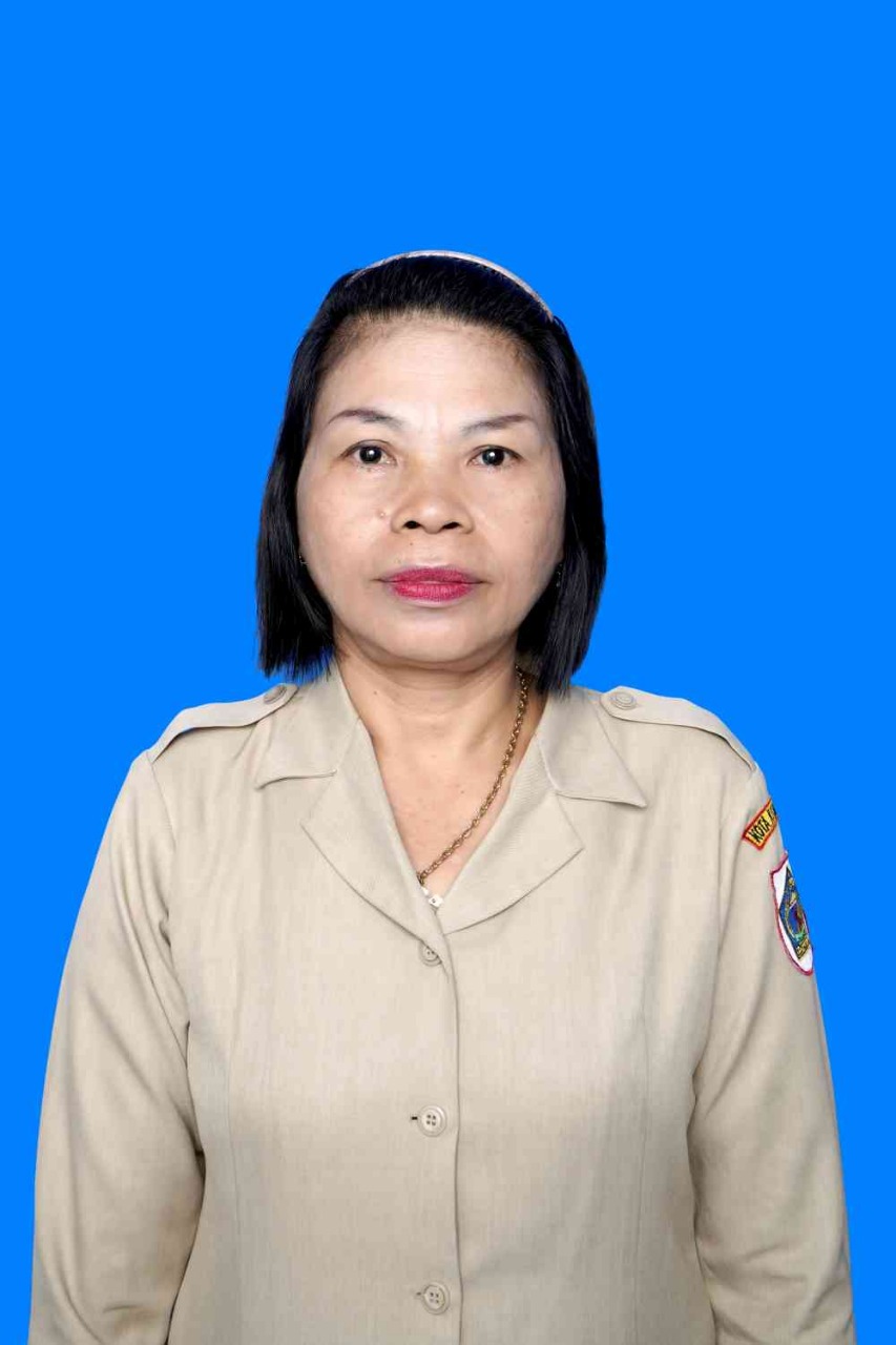 LIENNEKE ZESTY MANOPPO
